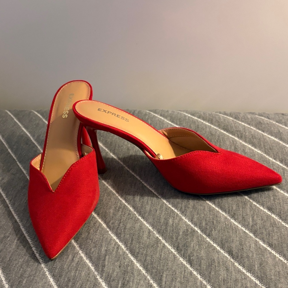 Express Vibrant Red Pointed Heels